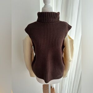 NWOT J.ING color block cut out shoulder knit sweater